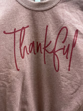 thankful Script Graphic Sweatshirt