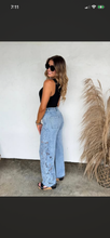 Open Flower Summer Jeans