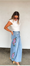 Embroidered Flowers Summer Jeans