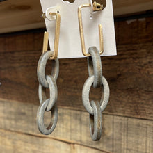 Smoky Wood Chain Post Earrings