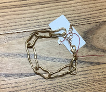 Gold Oval Chain Bracelet