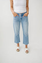 Cropped Wide Leg Jeans