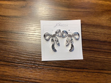 Lizzie Silver Bow Earrings