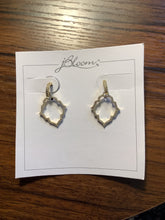 Lyra Earrings
