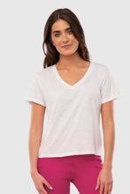 Slub V-neck Tee