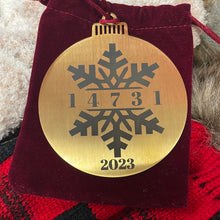 14731 Snowflake 2023 Gold Stainless Round Bulb Ornament