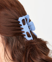 Pastel Claw Hair Clip
