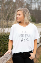 La Vie Est Belle Graphic Tee-Shop-Womens-Boutique-Clothing