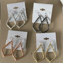 Scalloped Teardrop Earrings